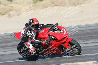 media/Dec-01-2025-Moto Forza (Mon) [[2daa91e15f]]/2-Intermediate Group/Session 4 Turn 9/